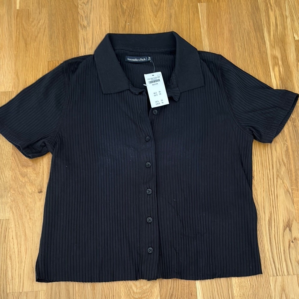 ABERCROMBIE & FITCH Black Short Sleeve Ribbed Button Down